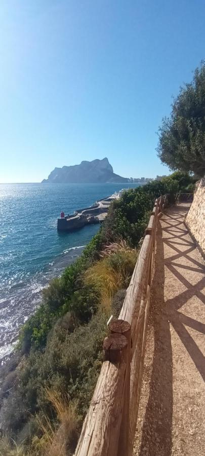 Topacio I Calpe Esterno foto