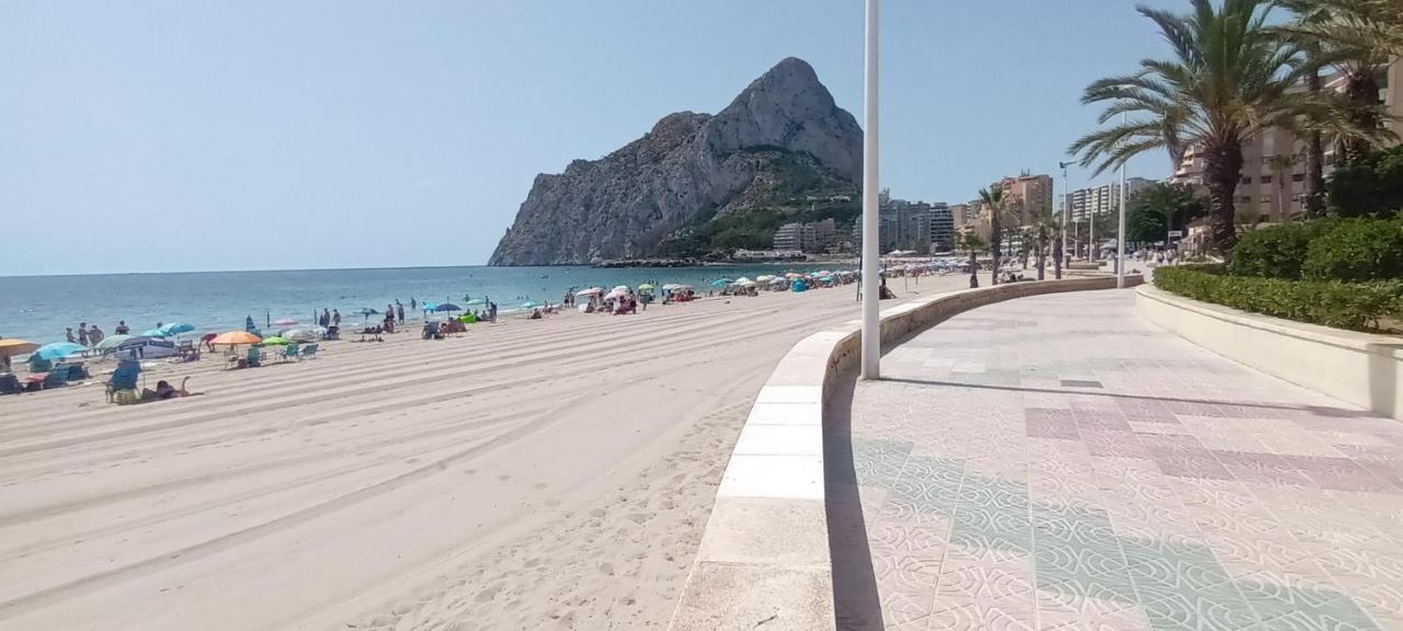 Topacio I Calpe Esterno foto
